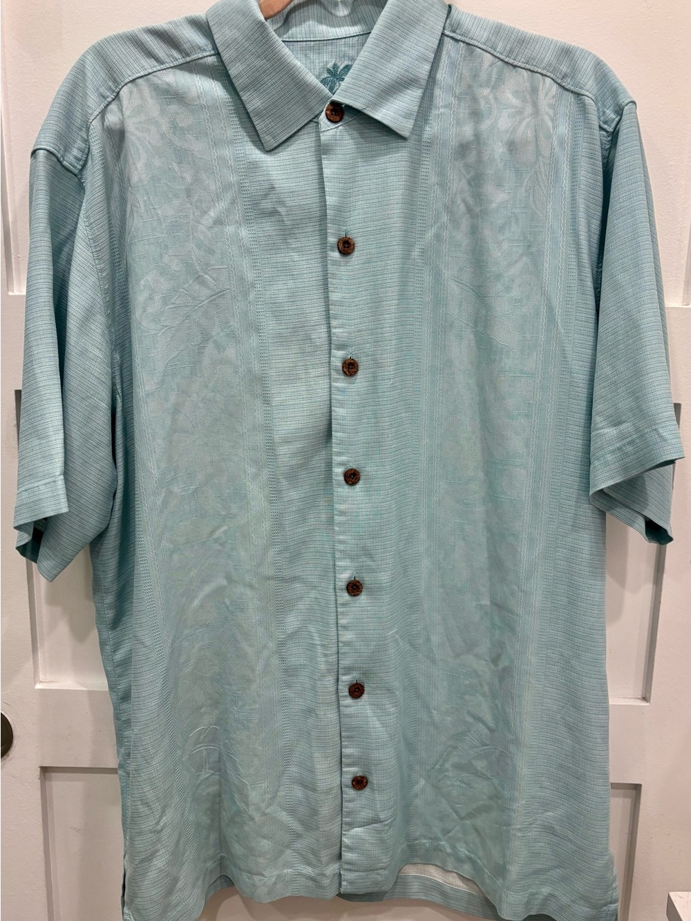 Tommy Bahama 100% Silk Light Aqua Short-Sleeve Button-Down Shirt